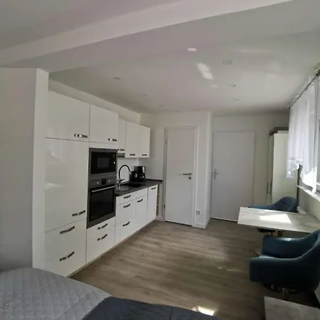 Apartment Bei Der Palme Mit Sauna Moeglichkeit