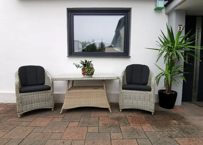 Bei Der Palme Mit Sauna Moeglichkeit