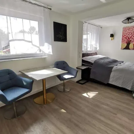 Bei Der Palme Mit Sauna Moeglichkeit דיסלדורף